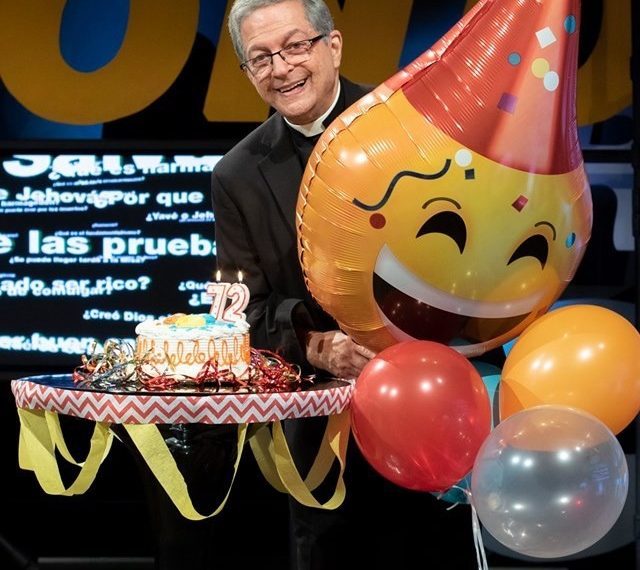 Felicitaciones al Pbro. Pedro Nuñez 72 años de Vida