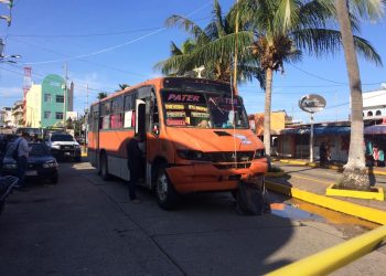Camión urbano atropella y mata a niño de cuatro años cuando cruzaban la calle