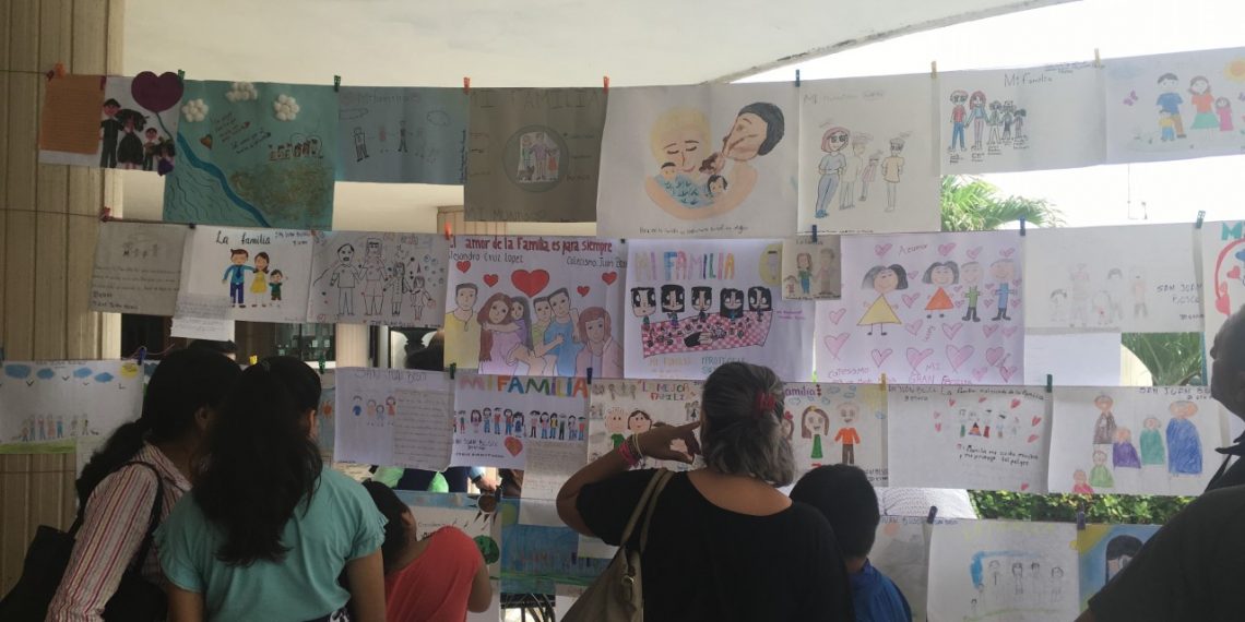 Mural de la Familia
