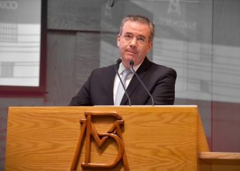 Banxico baja la expectativa de crecimiento