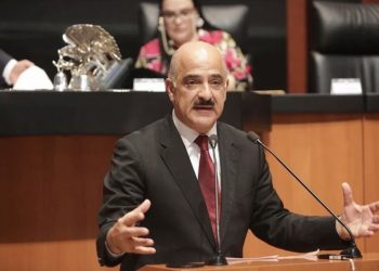 Ahued reclama a la 4T: es insensible que no bajen tarifas de luz en Veracruz