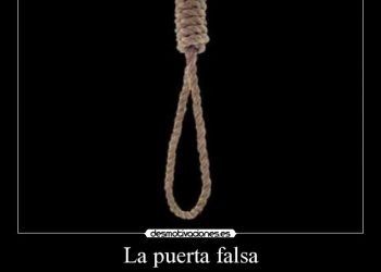 LA PUERTA FALSA