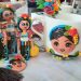 Artesana promociona a Nanchital con recuerdos