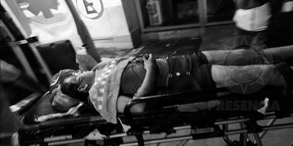 #LA DEJAN SIN BR∆ZO A VECINA DE TEODORO DEHESA