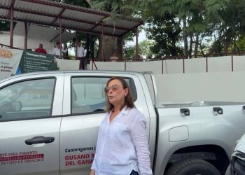 AHI VIENE LA PLAGA!!